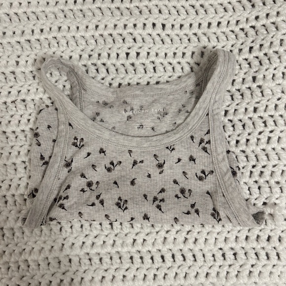 american eagle tank top! - Picture 3 of 4